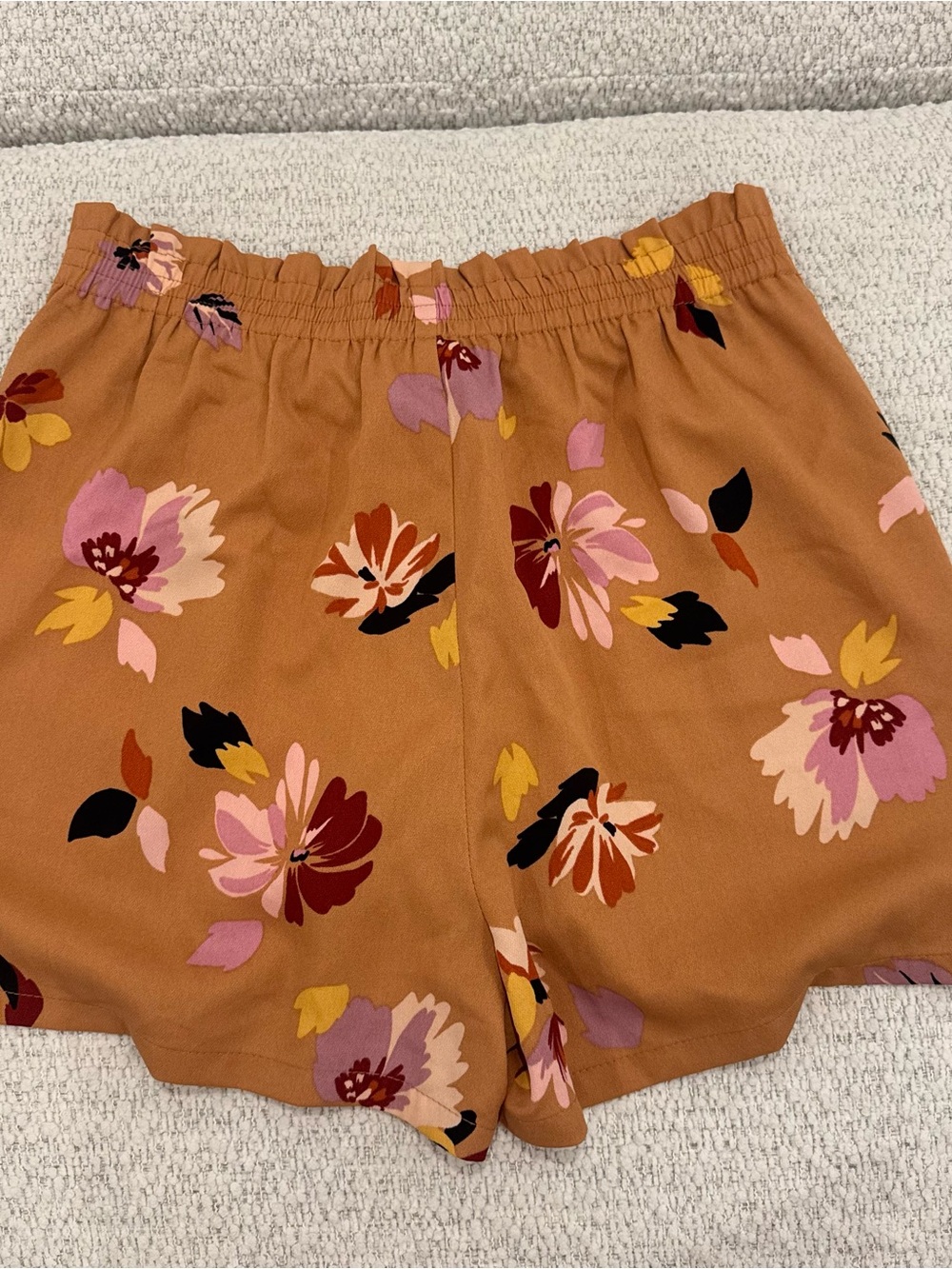 DR2 Floral Tie Waist Rust High Rise Shorts - Picture 3 of 3